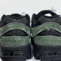 JJJound X New Balance 2002r Gore-Tex "Pine Green/Black"_img_3