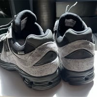 JJJound x New Balance 2002r GORE-TEX "Charcoal / Black"_img_3