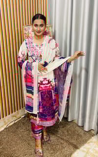 Pinkish Three Piece_img_4