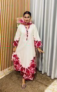 Rose Queen Three Piece_img_1