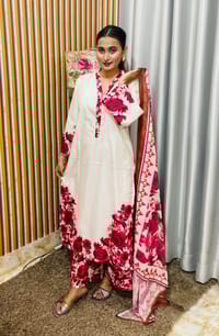 Rose Queen Three Piece_img_3