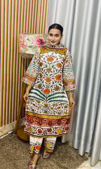 Bagan Bilash Three Piece_img_3