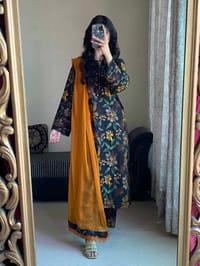 Black Floral Printed Three Piece_img_2