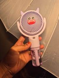 Mini Fan Cute little fan to accompany your through the summer_img_1