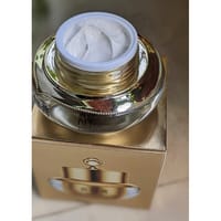 Baursde Moisturizing & Whitening Day Cream_img_6