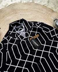 OLD MONEY Black_img_5