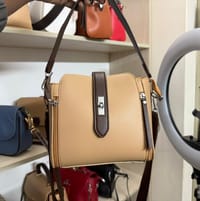 YaLePuck. Luxury leather bags for Women_img_2