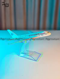 Qatar Airways A380 Metal Aircraft -16cm_img_1