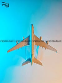 Qatar Airways A380 Metal Aircraft -16cm_img_4