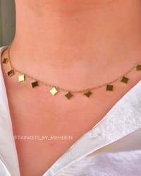 Square tassle neckpiece_img_0