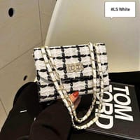 Chained Texture Square Bag_img_2