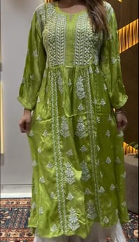 Naira Cut Set Two Piece_img_0