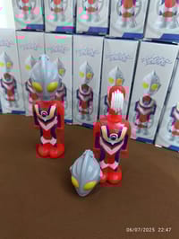 Ultraman Toothbrush Holder for Kids – Cute Brush Stand with Cover_img_1