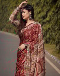 Soft Silk Saree with Blouse Piece_img_4