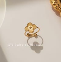 Gold cl'over ring_img_1