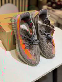 Adidas Yeezy Boost 350 V2 Carbon Beluga (OEM)_img_2