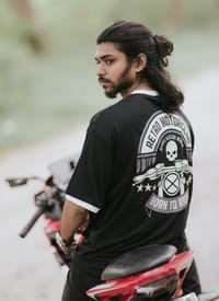 VE Gear “RETRO MOTORCLUB”  Black and White Oversized Drop Shoulder T-shirt_img_4