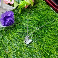 Fantasy Colorful Acrylic Butterfly Pendant Necklace For Womens_img_3