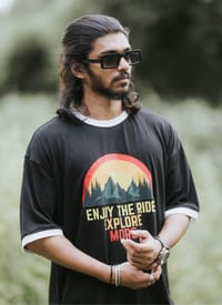 VE Gear “EXPLORE MORE” Black and white Oversized T-shirt_img_2