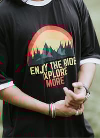 VE Gear “EXPLORE MORE” Black and white Oversized T-shirt_img_3