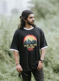 VE Gear “EXPLORE MORE” Black and white Oversized T-shirt_img_5