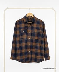 Trendy check shirt for winter_img_0