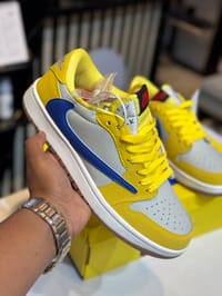 Jordan 1 Retro Low  Travis Scott Canary (1:1)_img_1