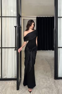 Off-Shoulder Knotted Slim Long Dress_img_8