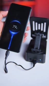 3 in 1 Bluetooth Speaker Phone Stand with Power Bank_img_1