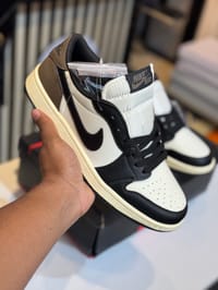 Jordan 1 Retro Low Mocha (1:1)_img_1