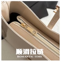 v$l glossy shoulder bag_img_11