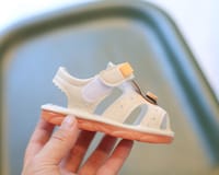 Baby Summer Beach Bottom Bear Squeaky Sandal (6 to 22 months)_img_5