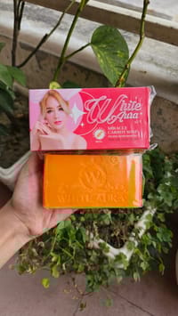 White Aura Miracle Carrot Soap_img_0