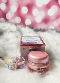 Alpha Arbutin Whitening dark spots cream_img_1