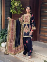 Pakistani Inspired – “Farsi Rose_img_2