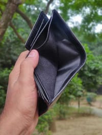 KROYSHALA Men's Leather Wallet - Black | Slim & Stylish Bifold_img_5