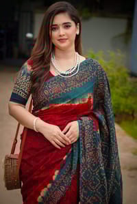 Digital Print Sharee with Blouse Piece_img_2