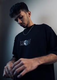 'LEON' Oversized Heavyweight Drop Shoulder T-Shirt_img_3