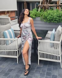 Elegant Floral Skirt Set_img_4