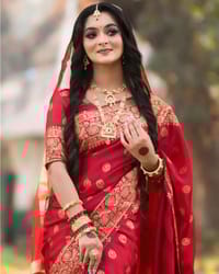 Japani Silk Skin Print Sharee with Blouse Piece_img_2