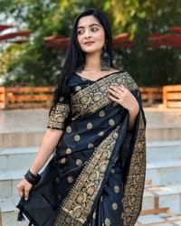 Japani Silk Skin Print Sharee with Blouse Piece_img_0