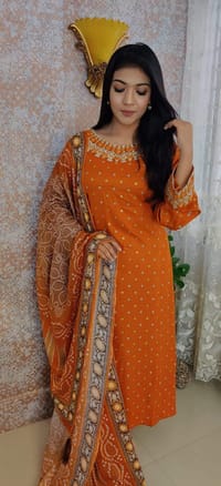 Kamij lilan emborder kaj + skin pint_img_0