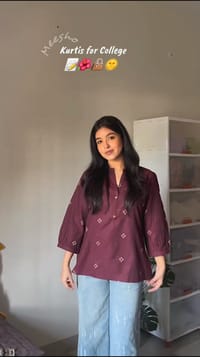 Trendy Tops 2025_img_0