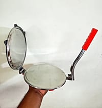 Modern Innovator Manual High Grade Stainless Steel Puri Press Maker Ruti Making Press Machine Khakhra,Thepala Roti Machine_img_4