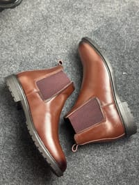 Leather Chelsea Boots – Stylish & Comfortable_img_6