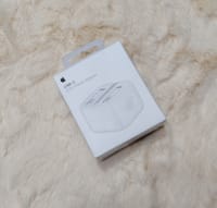 Apple USB-C 20W Power Adapter_img_1