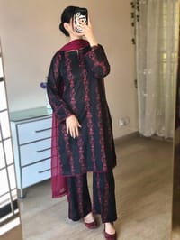 Black Flora Stitched Three Piece_img_3