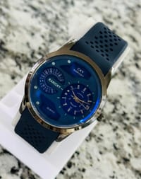 New Analog Sports Watch for Men Stylish Round Design_img_1