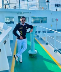 White Navy Shoe_img_4