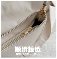 Solid soft mini shoulder bag_img_7